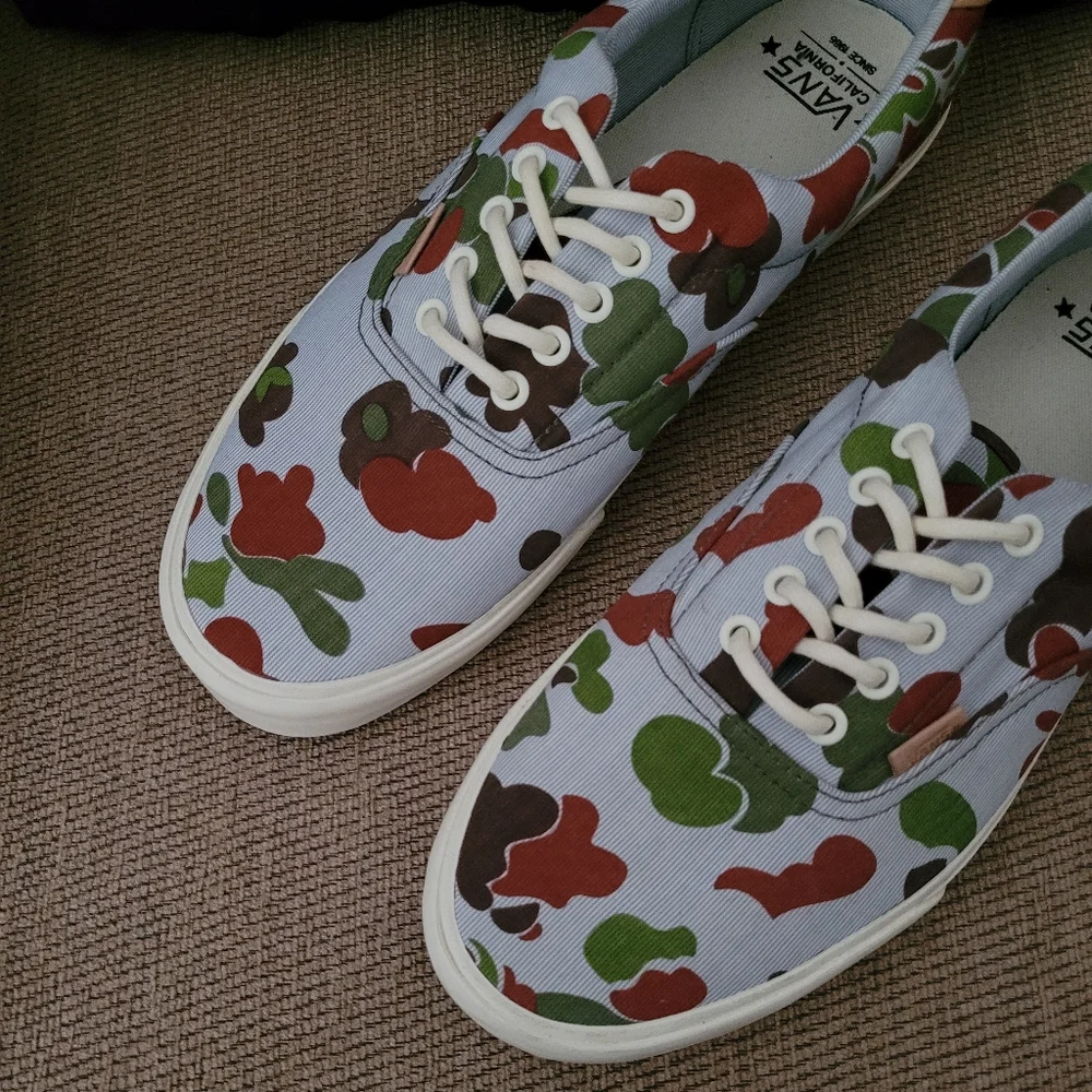 VANS MEN'S ABSTRACT PRINT LACE UP SNEAKERS